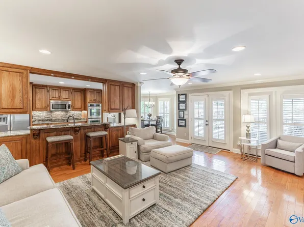 406 Zandale Dr SW, Huntsville, AL 35801