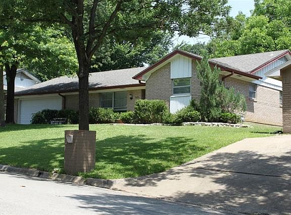 2nd image of 705 Rankin Dr