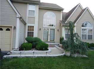 2 Jessie Ct, Monmouth Junction, NJ