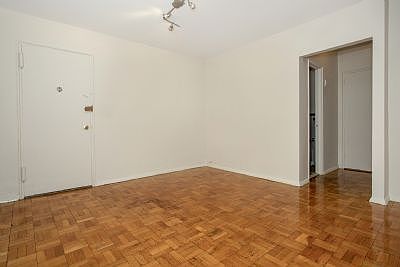 4th image of 2601 Henry Hudson Pkwy W APT 2C
