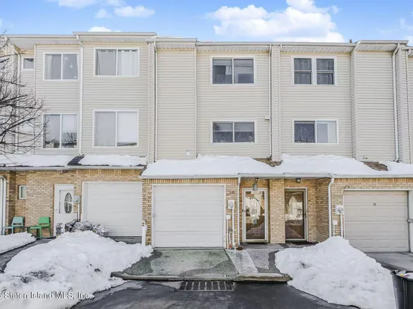 50 Ashley Ln, Staten Island, NY 10309