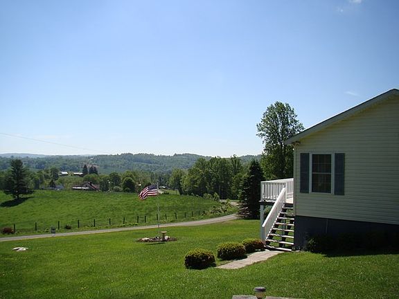 2nd image of 25 Foggy Mountain Trl