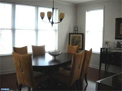 5th image of 248 Plaza Grande Cherry #248