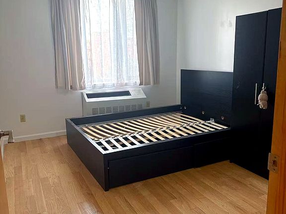3rd image of 4506 64th St APT 7K