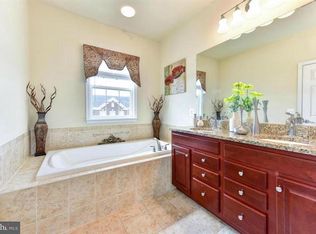 20655 Sibbald Sq, Ashburn, VA 20147