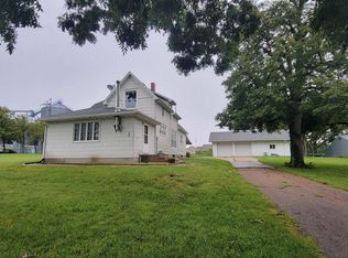 12 Main St, Johnson, NE 68378
