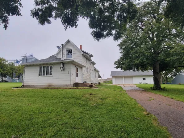 12 Main St, Johnson, NE 68378