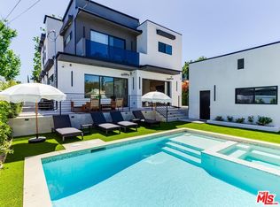 5929 Hesperia Ave, Encino, CA 91316