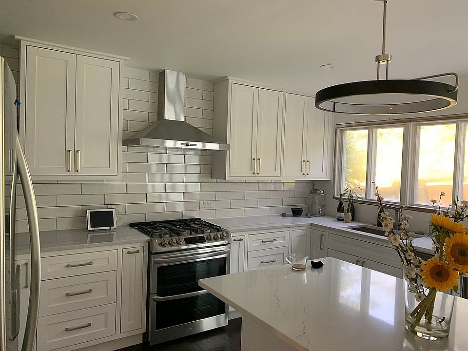 1st image of 1414 Wimbledon Dr NW