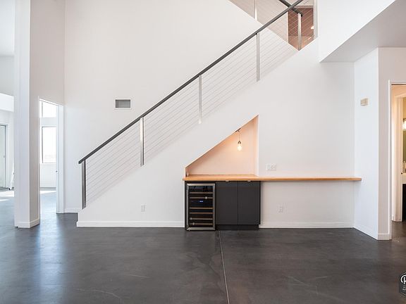 3rd image of 1271 Stoner Ave APT 409