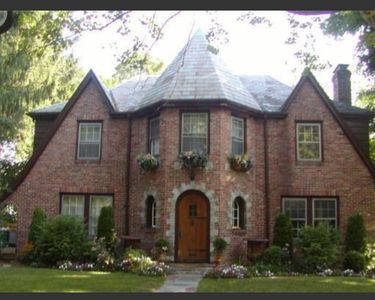 45 Alberta Rd, Brookline, MA, 02467