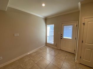 7010 Donovan Way UNIT 102, San Antonio, TX 78244