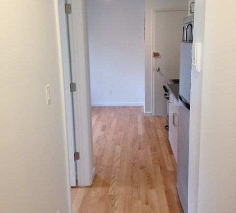 3rd image of 170 Delancey St APT 20