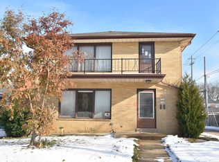 2720 N Wauwatosa Ave, Wauwatosa, WI 53222