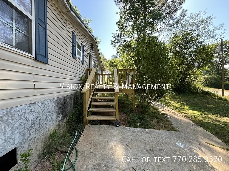 137 Park West Ct — Photo 5