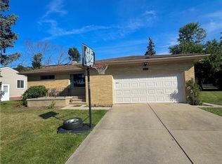 5931 Mayberry Ave, Mayfield Heights, OH 44124