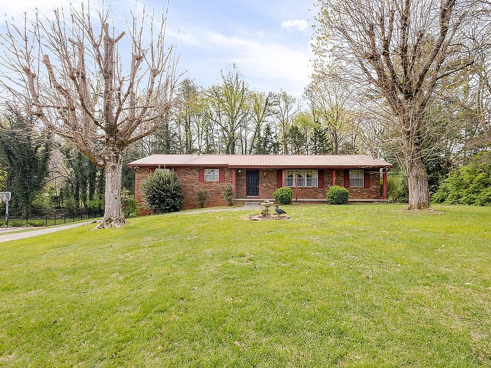 1st image of 10604 Pinedale Dr