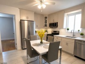 106 Marne St, Newark, NJ