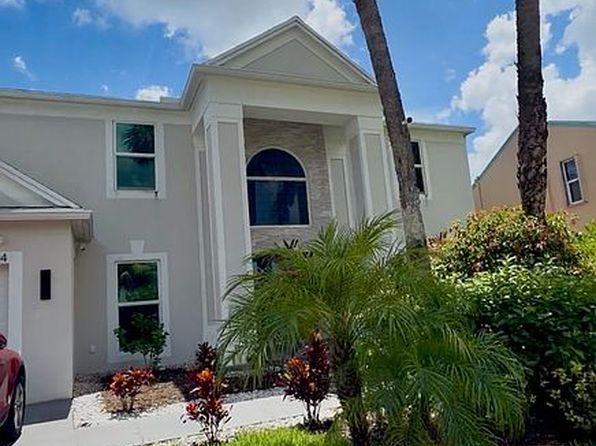 12044 Quilting Ln