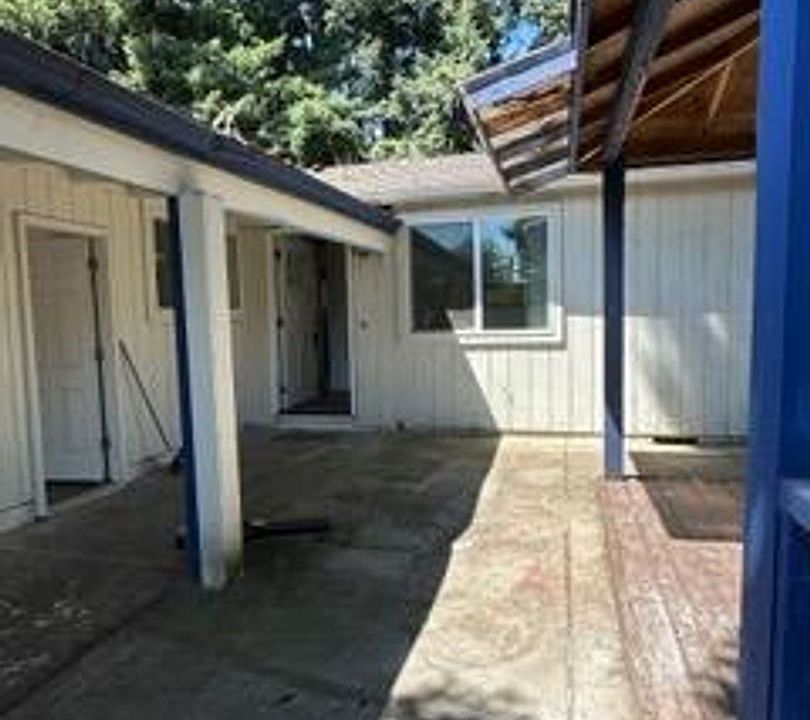 1st image of 3387-3399 Cherry Ave NE #2B-1Ba-800Sqft