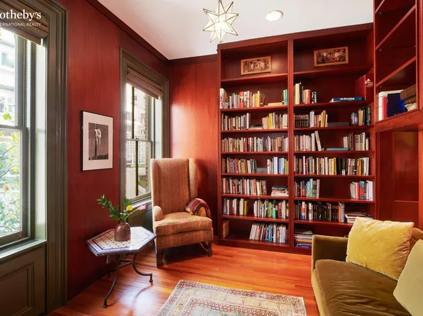 225 East 62nd Street image 8 of 17