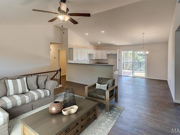 4th image of 9404 Plateau Dr