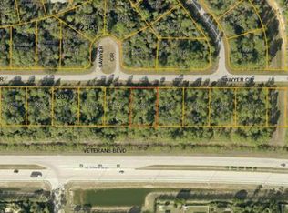 Sawyer Cir, North port, FL 34288