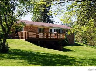 4991 Brighton Oaks Trl, Brighton, MI 48116