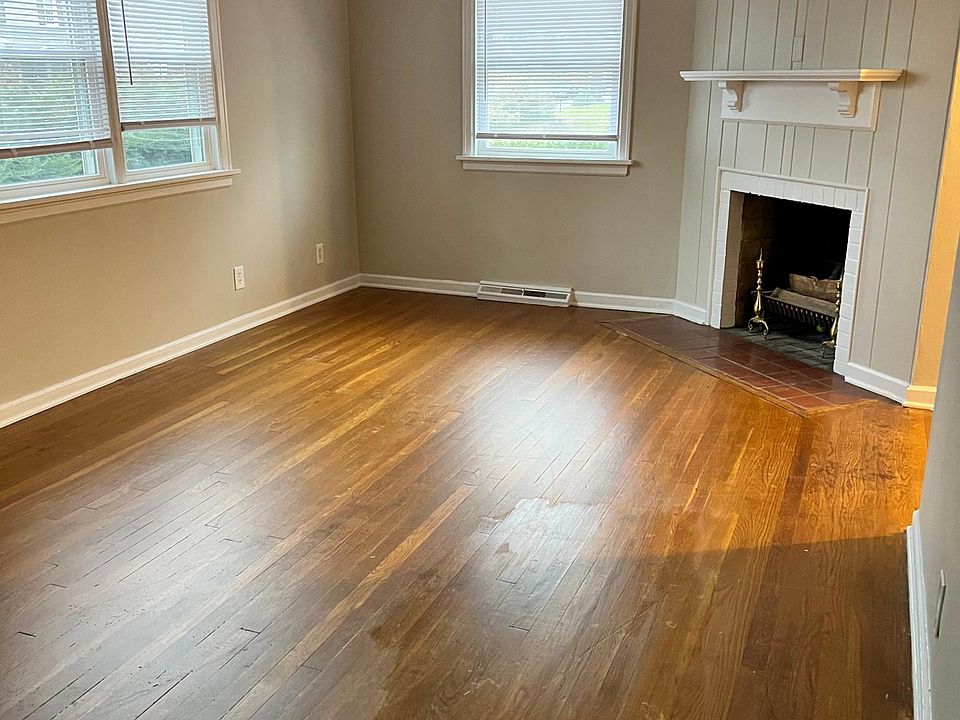 1st image of 403 Telford Ave