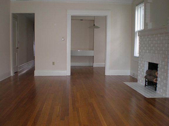 Living room with non-working fireplace