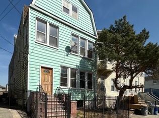98 Van Nostrand Ave APT 1F, Jersey City, NJ 07305