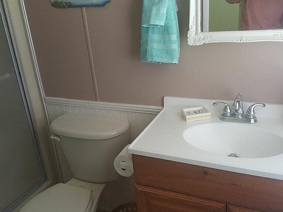 5th image of 19219 Meadowbrook Ct
