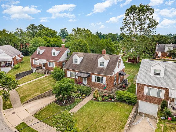 3rd image of 2646 Foran Dr