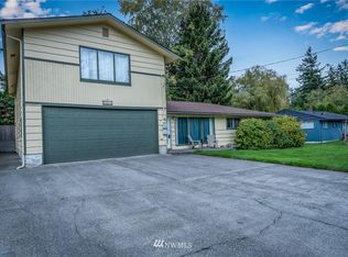 3204 Alderwood Ave, Bellingham, WA 98225