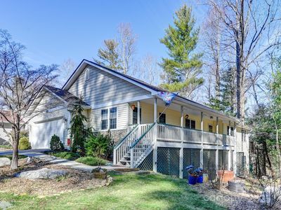 325 Ewarts Hill Rd, Hendersonville, NC, 28739