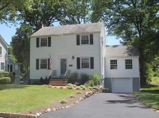 63 Tallmadge Ave, Chatham, NJ 07928