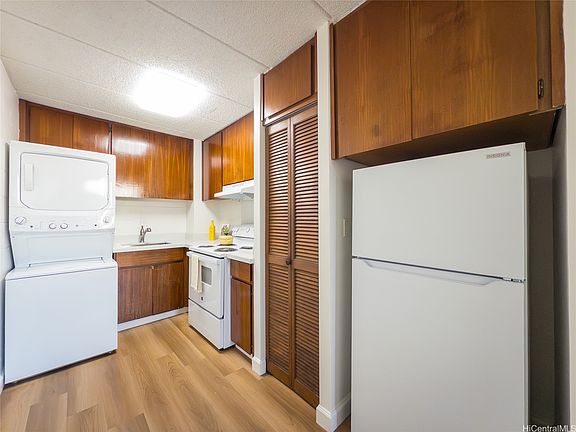 3rd image of 2015 Wilder Ave APT 2E