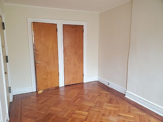 4th image of 299 7th Ave APT 3