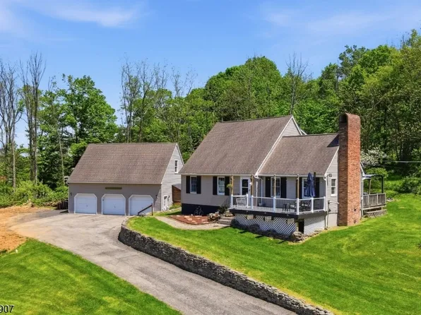 138 Overlook Dr, Montague Twp., NJ 07827