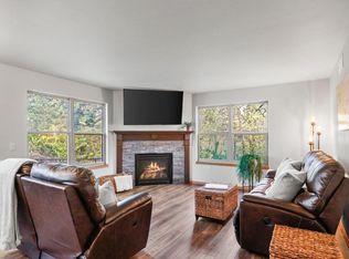 310 Chaucer St, Edgerton, WI 53534