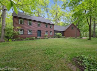 4121 Marsh Trl, Milford, MI