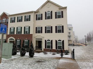 14678 Links Pond Cir #1B, Gainesville, VA 20155