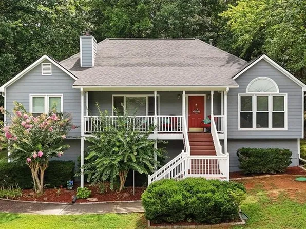 40 Yellowstone Ln, Powder Springs, GA 30127
