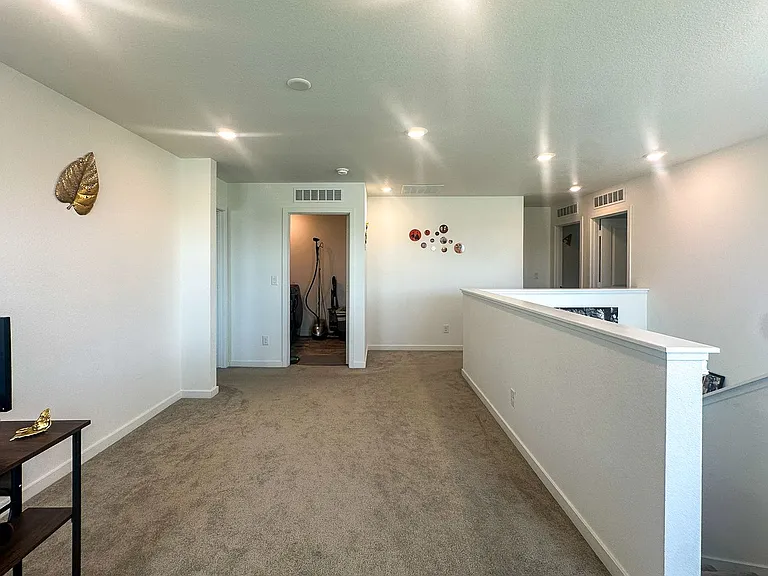 9037 Borrowdale Ln — Photo 28