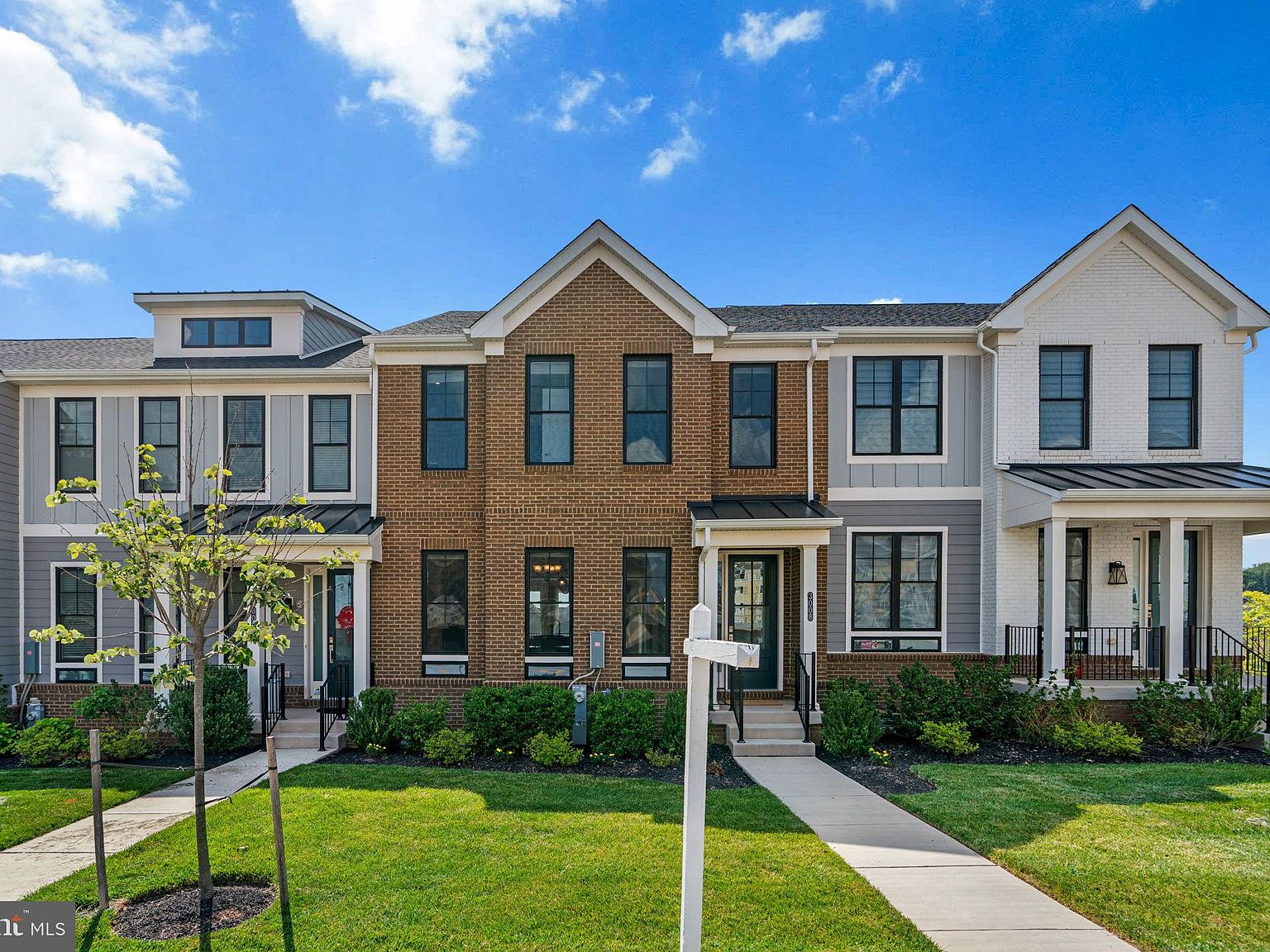 3006 Mount Villa Pkwy