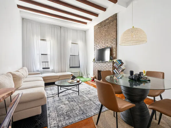 431 West 54th Street image 1 of 5