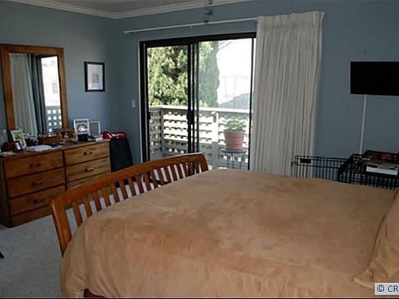 Master bedroom, balcony