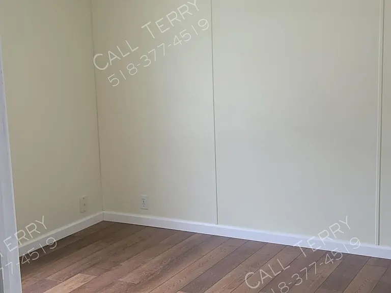 2941 Amsterdam Rd #10 — Photo 10