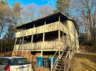 447 Skyland View Dr, Blowing Rock, NC 28605