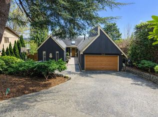 343 Dartmoor Dr, Coquitlam, BC
